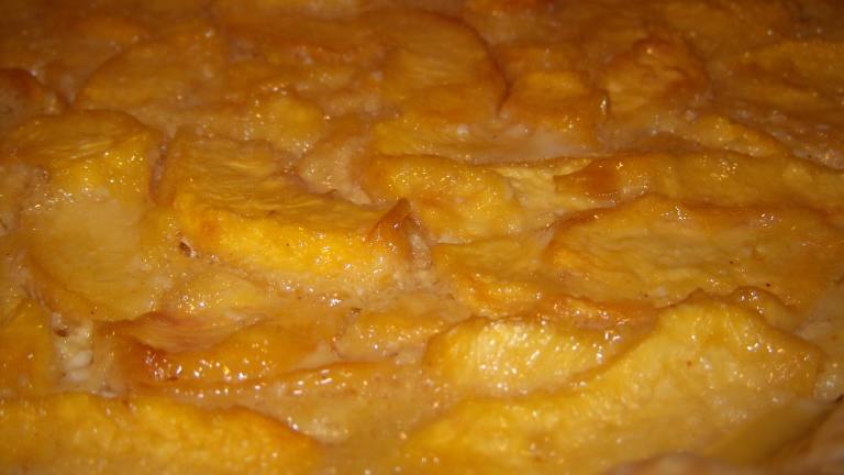 Southern Sour Cream Peach Pie Created by Elly in Canada