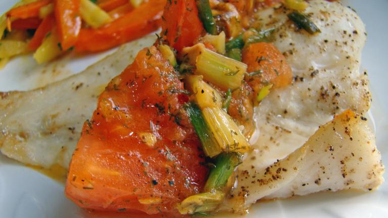 Grilled Halibut Fillets With Tomato and Dill Created by Derf2440