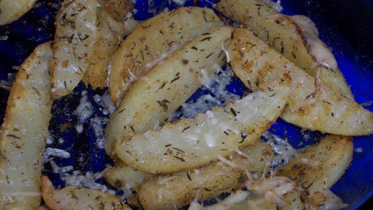 Parmesan Thyme Potato Wedges Created by Tee Lee