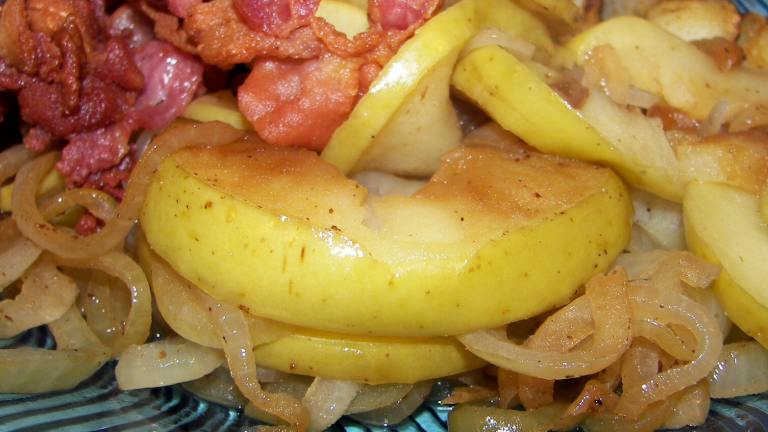 Fried Apples'n'onions (Little House) created by Baby Kato