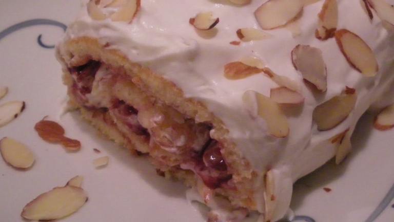 Almond Raspberry Cream Roll Created by PanNan