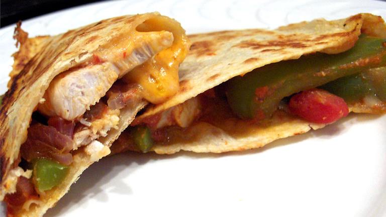 Cheesy Chicken Fajita Quesadillas Created by Derf2440