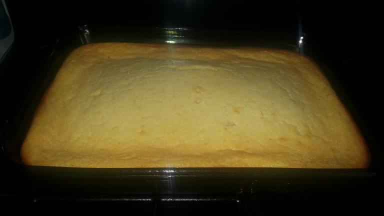 Extra Moist Cornbread with Sour Cream created by Tanya38