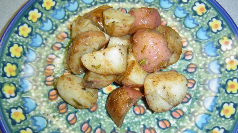 New Potatoes, Roasted with Garlic & Olive Oil Created by TNlady