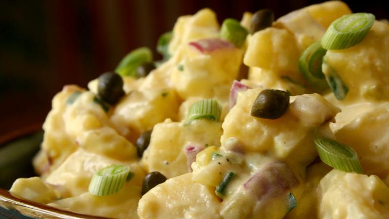 Tolan's Mom's Potato Salad (Tyler Florence) created by GaylaJ