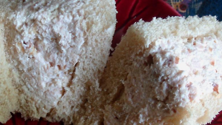Chicken Salad With Walnuts (Easy & Simple) created by Caroline Cooks