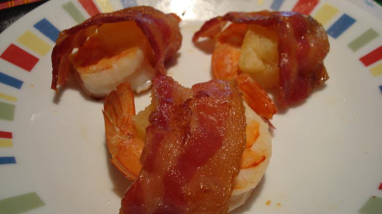 Bacon-Wrapped Pineapple Shrimp created by Starrynews