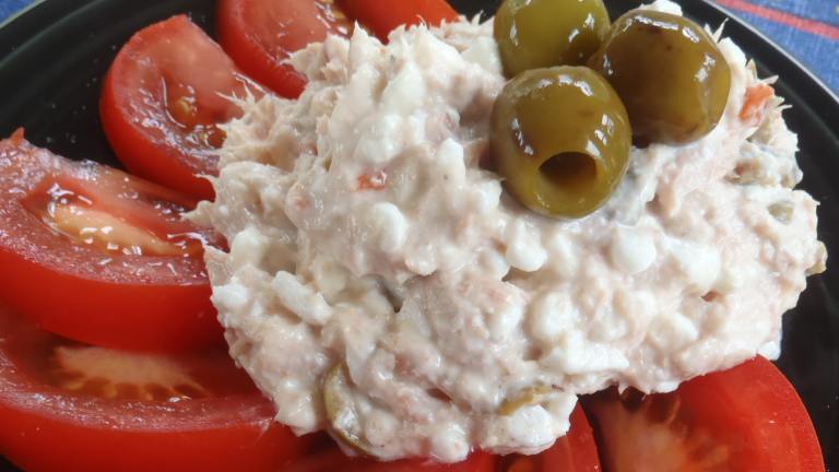 Mediterranean Tuna Salad Created by Linky