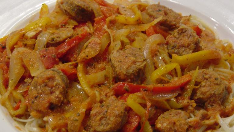 Am's Spicy Sausage, Onion & Pepper Ragu created by anonymous