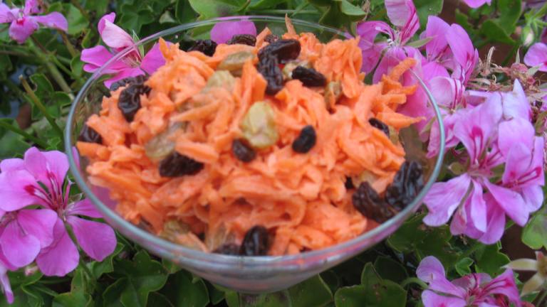 Pa Dutch Carrot & Raisin Salad Created by Chicagoland Chef du 