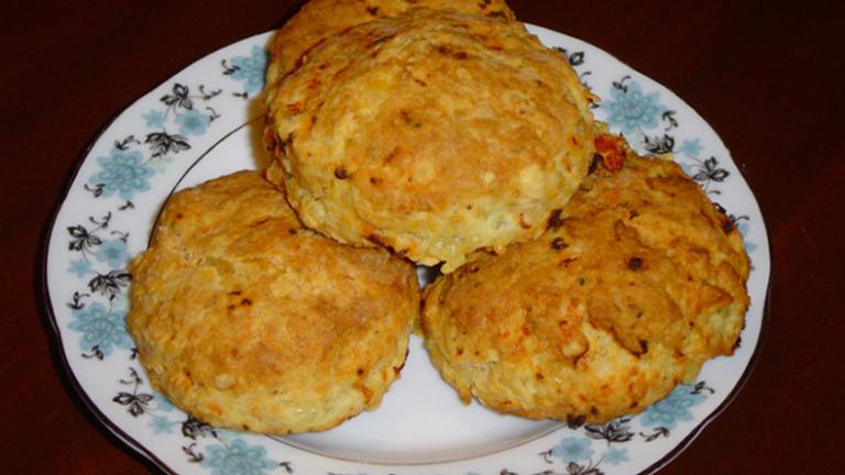Cheesy Sun-Dried Tomato Scones created by A Good Thing