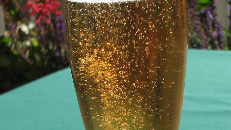 Cassis Champagne Cocktail created by lazyme