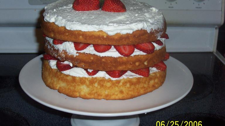 English North Country Strawberries and Cream Courting Cake created by EmmyDuckie