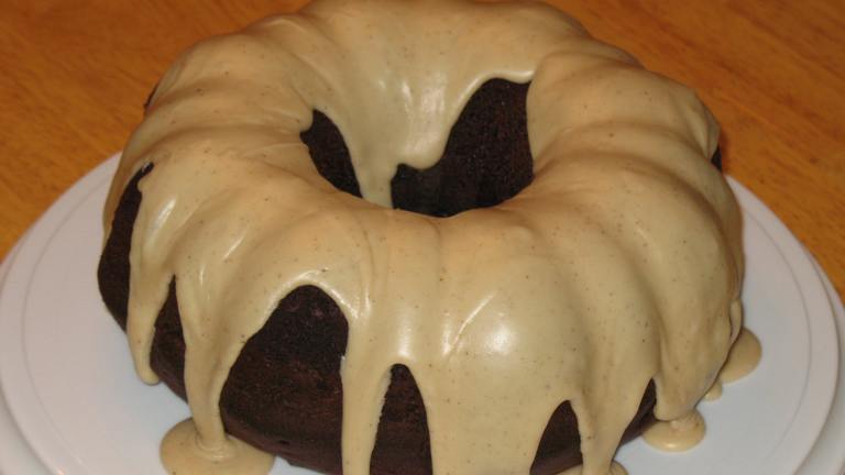 Easy Chocolate Bundt Cake Created by J-Lynn