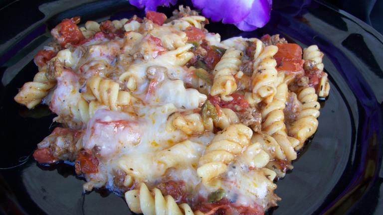 Cheesy Beef Pasta created by Chef shapeweaver 