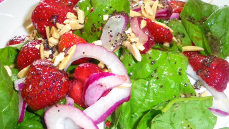 spinach strawberry salad Created by Bergy