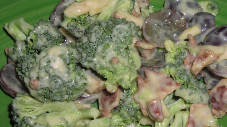 Broccoli Salad with Grapes Created by teresas
