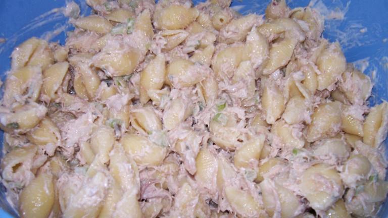 Creamy Tuna Pasta Salad Created by lilchris