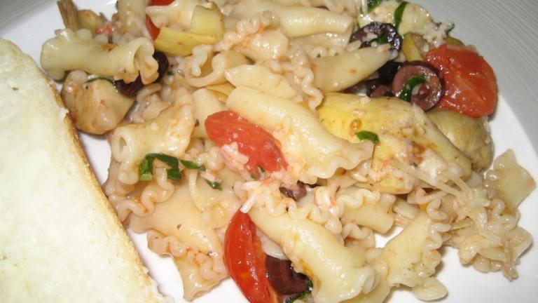 Pasta With Sauteed Tomatoes, Olives and Artichokes created by Halcyon Eve