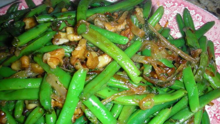 from-the-field-green-beans-fresh-herbs-and-walnuts-recipe-food
