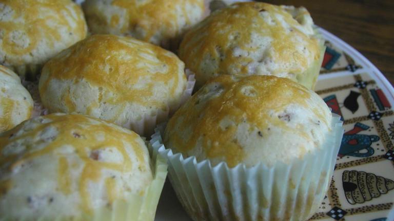Bacon and Cheese Muffins. created by mailbelle