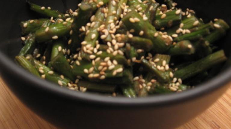 Sesame-Asparagus Stir-Fry Created by Engrossed