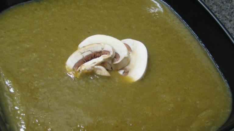 Vegetarian Cream of Mushroom Soup Created by brokenburner