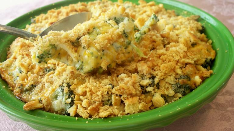 Only the Best Broccoli and Cheese Casserole Ever!:) created by Parsley