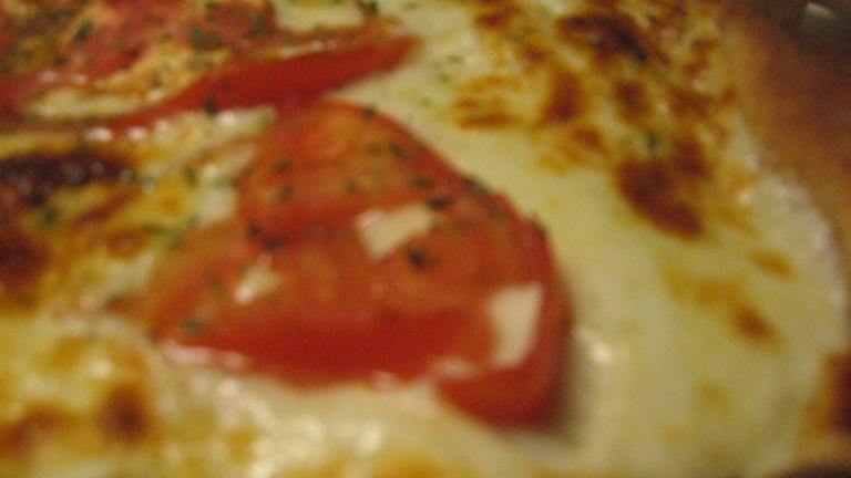 Tomato White Pizza Created by scancan