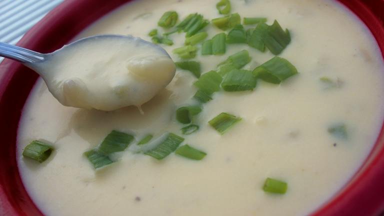 Easy Cheesy Potato Soup created by Parsley