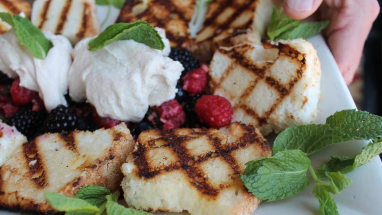 Grilled Angel Food Cake With Fresh Fruit Salsa created by malBbad