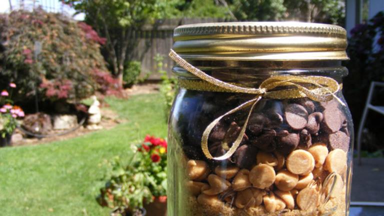 Chocolate Peanut Butter Oatmeal Cookies (Gift Mix in a Jar) Created by Lavender Lynn