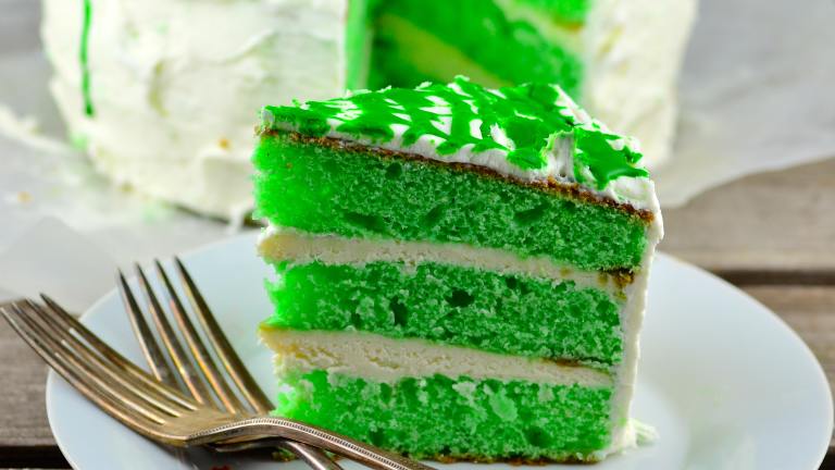 Green Velvet Cake created by May I Have That Rec