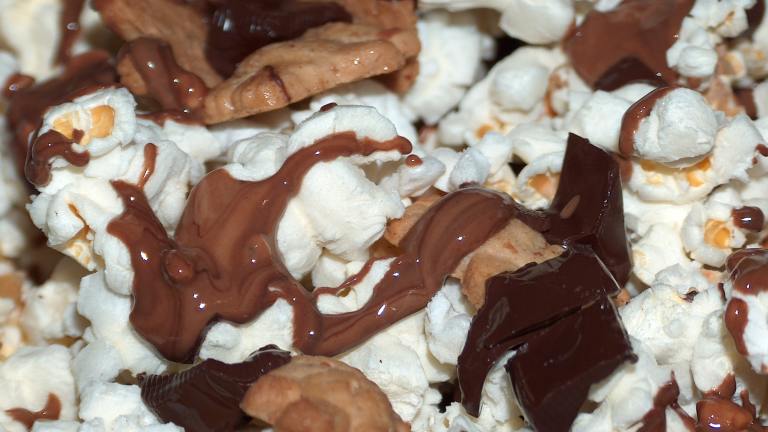 Heck Yes! (Chocolate Peanut Butter Popcorn) Created by dulce_amore