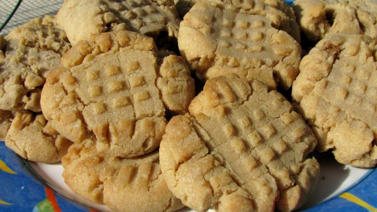 Peanut Butter Cookies Created by lazyme