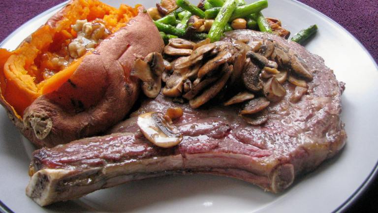 Baked Rib Eye Steaks With Mushrooms Created by lazyme