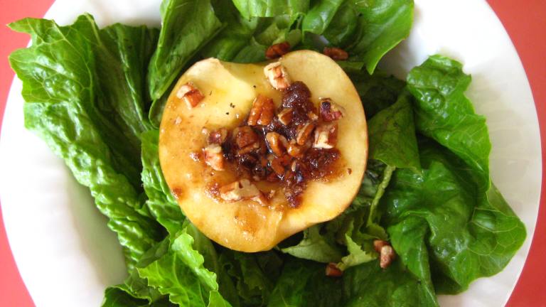 Apple Pecan Salad Created by gailanng
