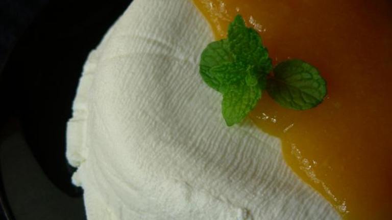 Coeur a La Creme With Apricot Sauce Created by kiwidutch