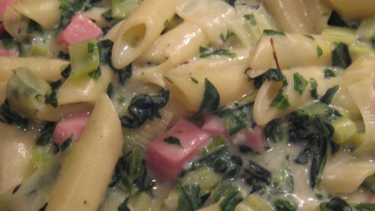 Ham, Spinach, and Mostaccioli Casserole created by jswinks
