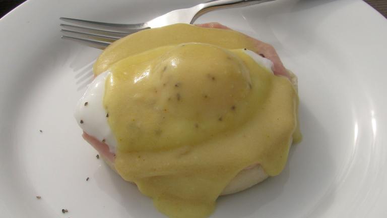 Eggs Benedict for 2 created by lazyme