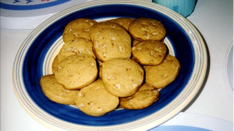 Cinnamon Cookies Created by Seasoned Cook