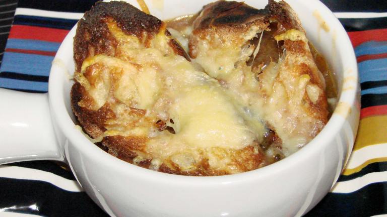 Dora's Rich French Onion Soup created by Boomette