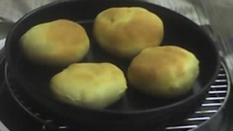 English Muffins Bread Machine/Nuwave/Flavorwave Oven Created by Starfire aka Wendy