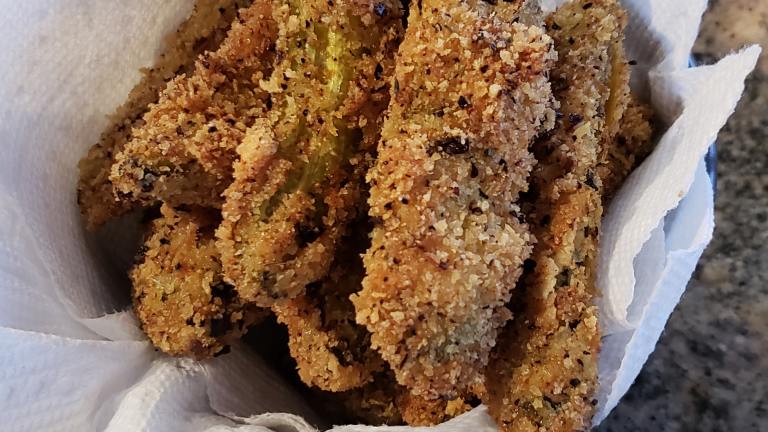 Crispy Fried Pickles! Created by chuckwalls