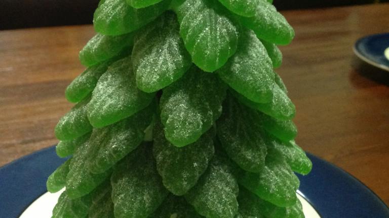 Mini Leaf Christmas Trees created by Kskela