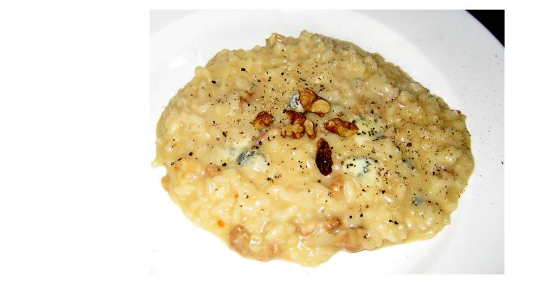 Risotto With Gorgonzola And Toasted Walnuts created by Shannon Cooks