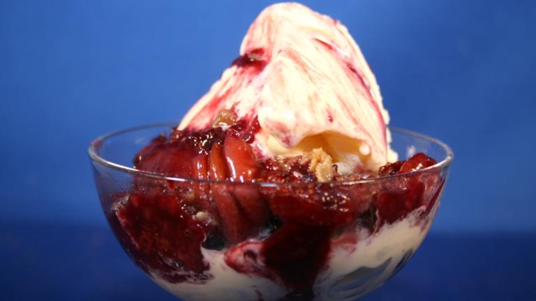 Warm Berry Topping for Ice Cream created by CandyTX