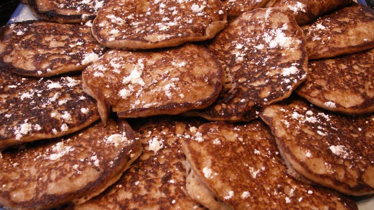 Whole-Wheat Oatmeal Pancakes (Gourmet Magazine) Created by januarybride 