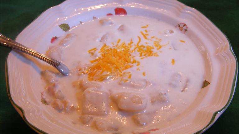 My Favorite New England Clam Chowder Created by Seasoned Cook
