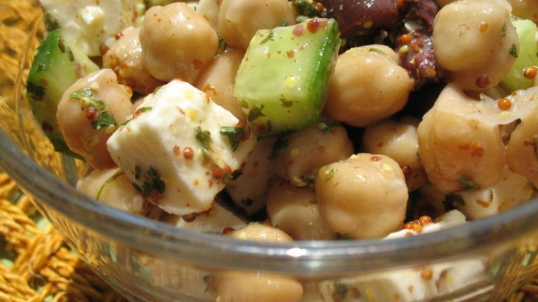 Greek-Style Chickpea Salad created by Redsie